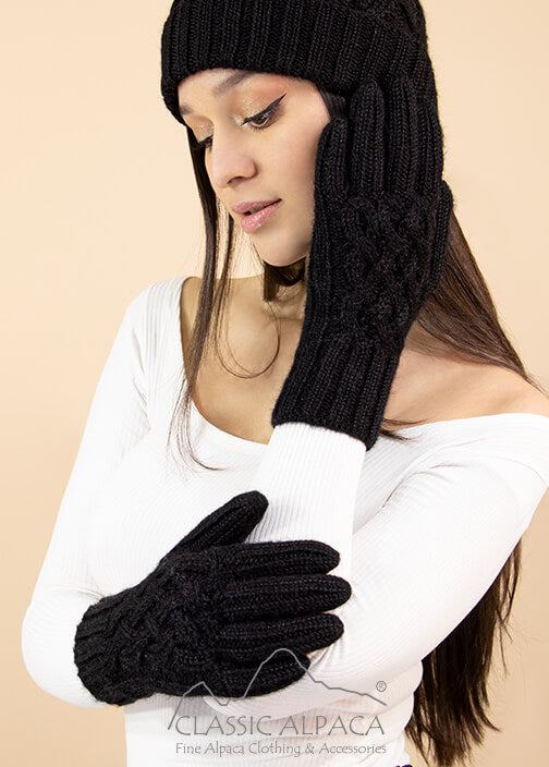 Women's Shadow Cable Alpaca Gloves